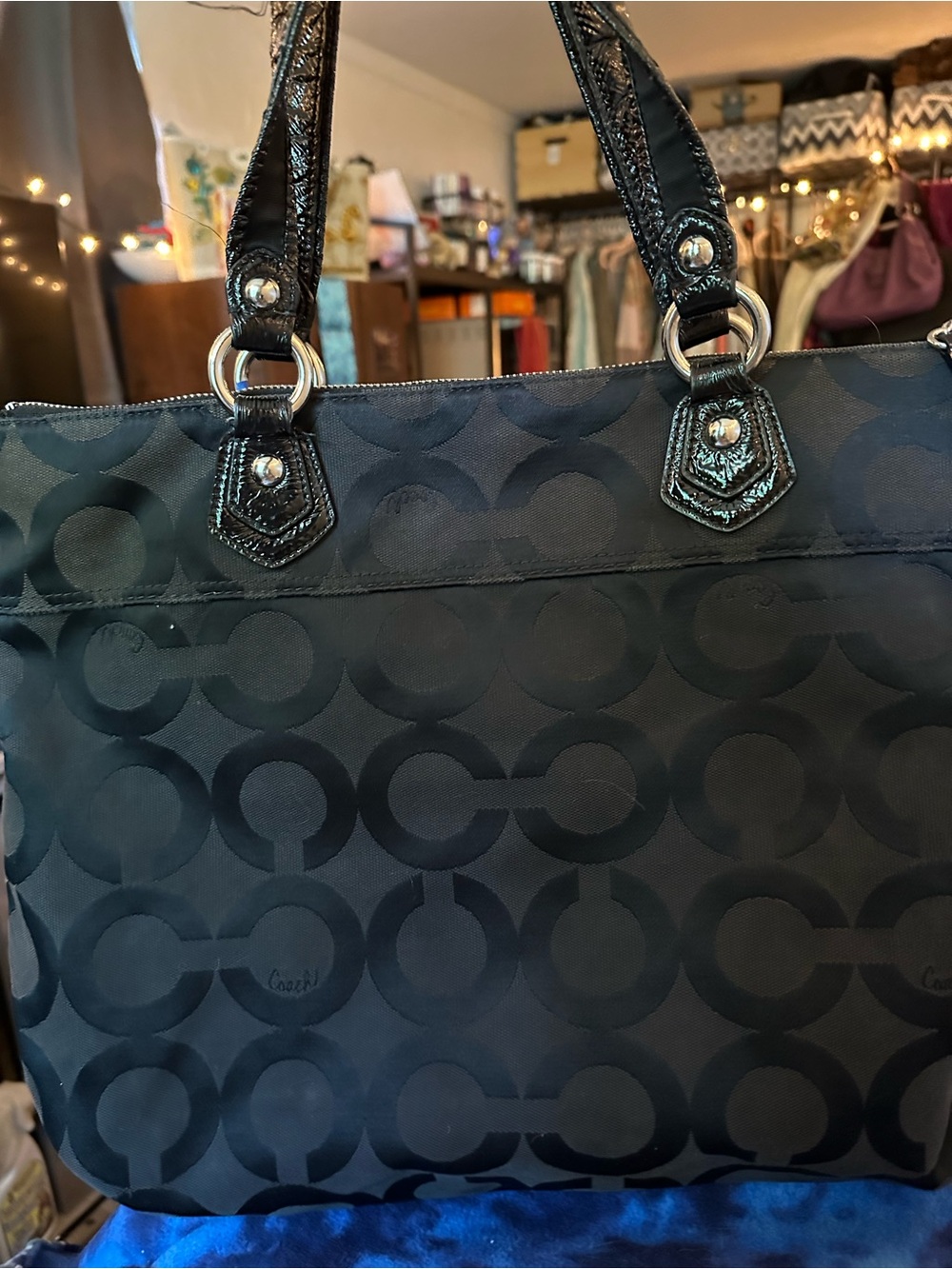 Coach Black Signature Glam 'C' Tote with Front Zip Pocket and hangtags - Picture 2 of 8